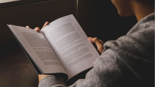 4 Teknik Membaca Semakin Efektif, Gini Caranya!