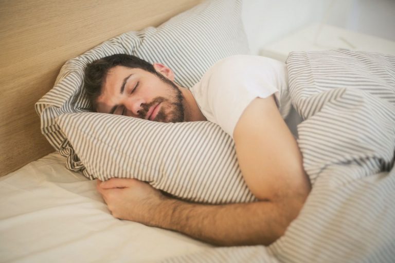 Bahaya! Efek Tidur Sore Bisa Sebabkan 5 Hal Buruk
