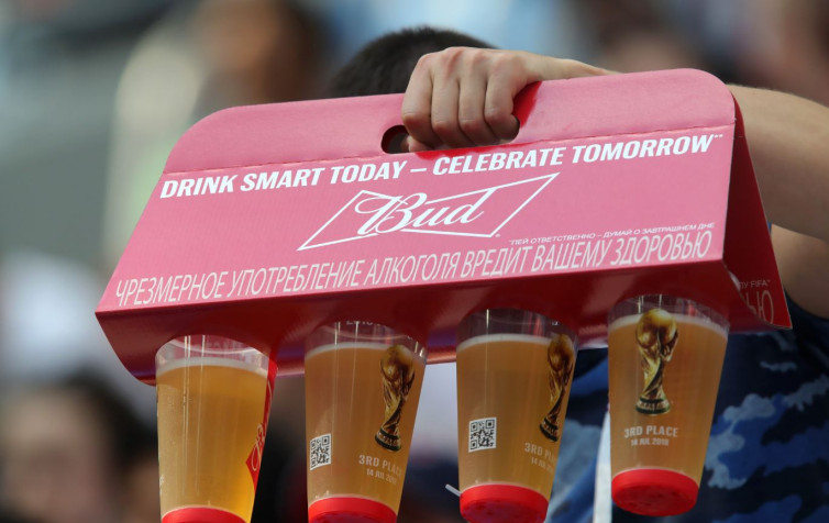 Qatar Larang Penjualan Alkohol di Area Stadion Piala Dunia