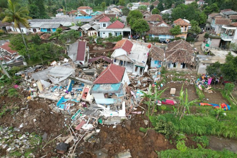Update Gempa Cianjur: 327 Orang Tewas, 13 Hilang