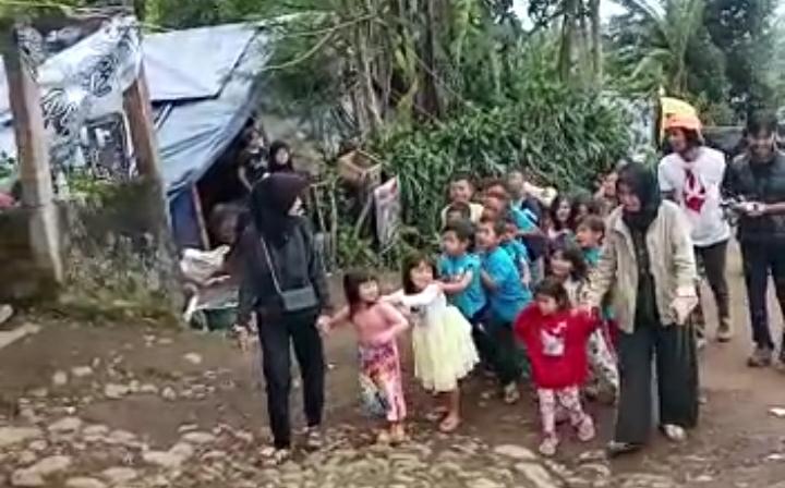 Ikut Trauma Healing Yayasan Aksi Sinergi Nusantara, Anak-Anak Korban Gempa Cianjur Senyum Lagi