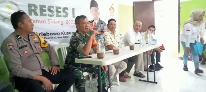 
 Sertu Hery S saat mengikuti kegiatan reses di Aula Serba Guna Kelurahan Semplak. (Istimewa/Bogordaily.net)