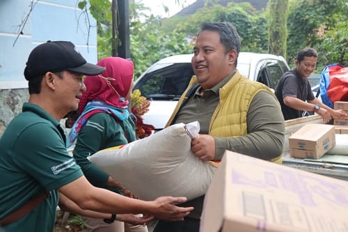 
 Perumda Tirta Pakuan Kota Bogor Mengirimkan Bantuan Pada  Korban Gempa di Cianjur. (Istimewa/bogordaily.net)