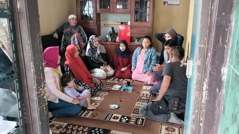 Gempa Guncang Cianjur, Satu Keluarga Trauma hingga Ngungsi ke Bogor