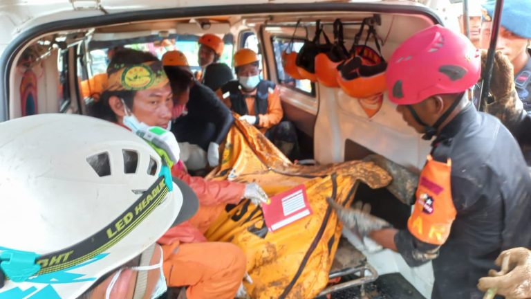 Ditemukan Lagi, 5 Korban Gempa Cianjur di Cugenang Berhasil Dievakuasi