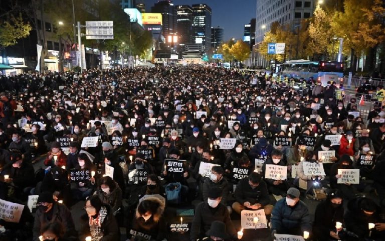 Ratusan Warga Korsel Gelar Aksi Protes Terkait Tragedi Pesta Halloween di Itaewon