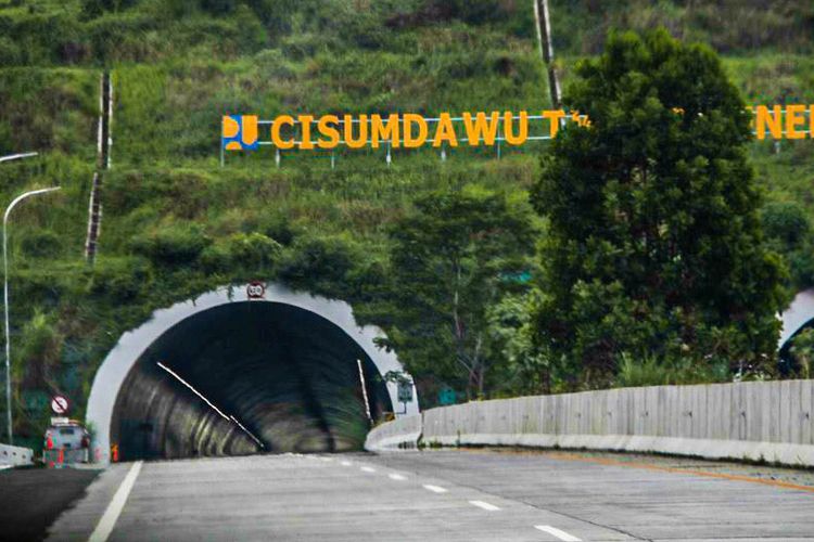 Tarif Gratis, Jalan Tol dengan Terowongan Terpanjang di Indonesia Sudah Dibuka