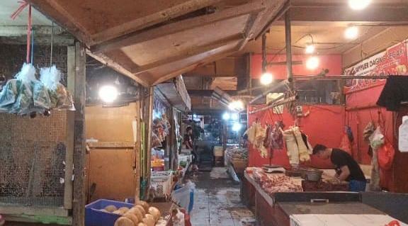 Jelang Nataru, Harga Bahan Pokok di Pasar Ciawi Naik Turun