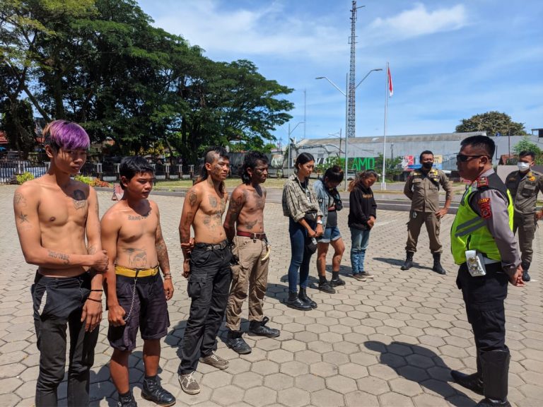 Anak Punk di Leuwiliang Bogor Dirazia Polisi dan Satpol PP
