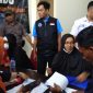 Lurah Harjasari Arief Hidayat mengawal proses penyaluran bantuan subsidi BBM, PKH, dan sembako dari pemerintah. (Ibnu/Bogordaily.net)