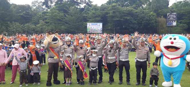 
 Satlantas Polresta Bogor Kota mengadakan kegiatan 'Gebyar Polisi Sahabat Anak (PSA) 2022' di Lapangan Sempur, Bogor Tengah. (Istimewa/Bogordaily.net)