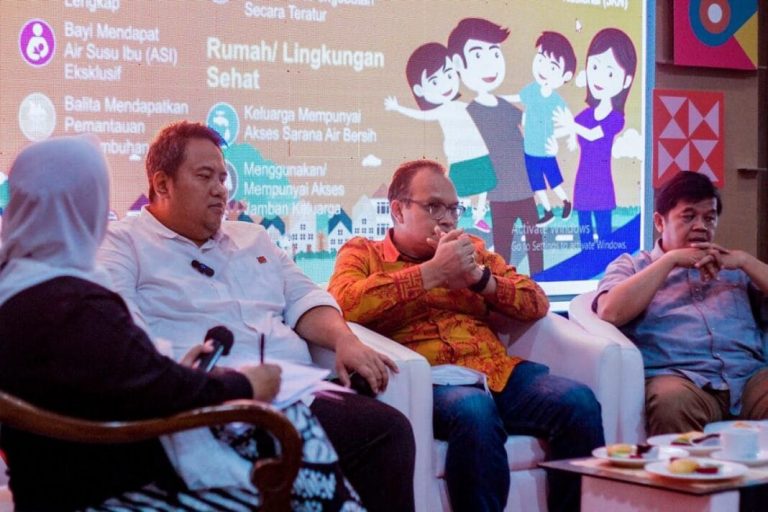 Dirut Tirta Pakuan Jelaskan Hak Terhadap Pelayanan Publik pada Puncak HAM Kota Bogor 2022