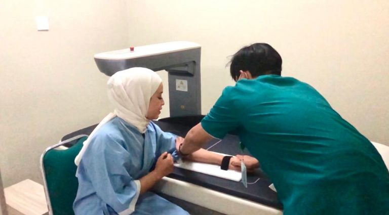 Salma Calla Puas Terapi Hydrotherapy dan BMD di Bogor Senior Hospital