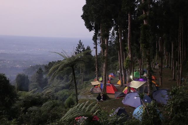 Review Cidahu Camping Ground: Lokasi dan Harga Tiket