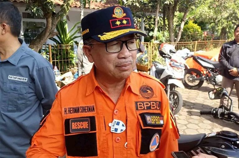 Diduga Selewengkan Dana Bantuan Bencana, Bupati Cianjur Dilaporkan ke KPK