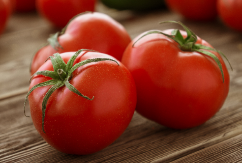 5 Manfaat Makan Tomat, Turunkan Kadar Kolesterol