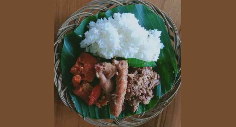 Gudeg Bu Joyo, Salah Satu Tempat Makan Khas Jogja di Cibinong