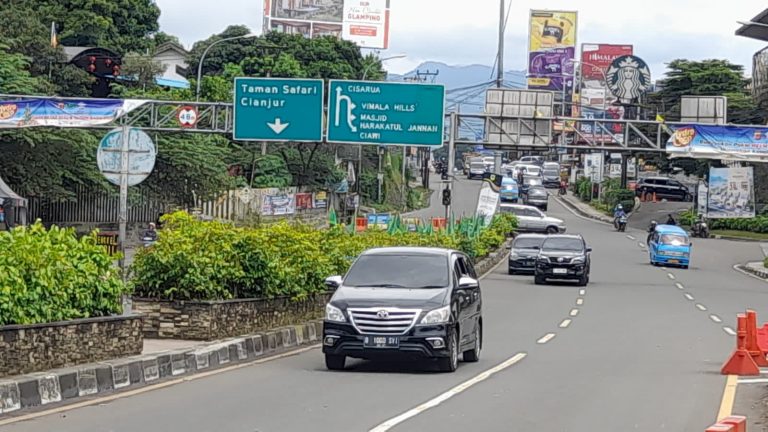 Hari Terakhir Libur Imlek, Polisi Terapkan One Way Arah Jakarta