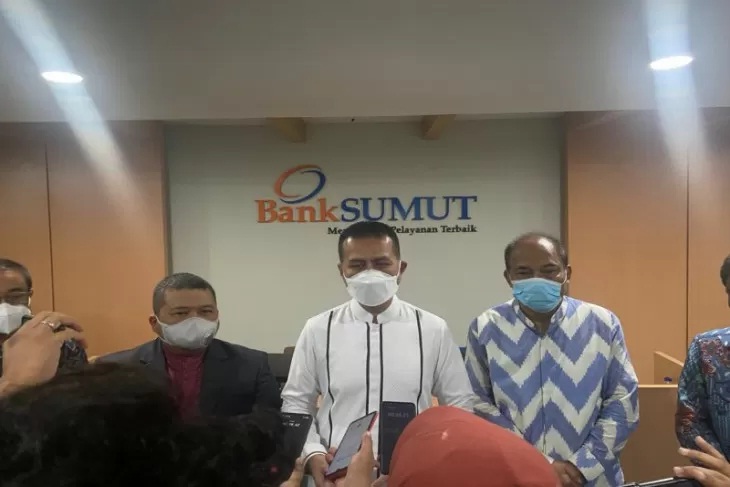 Profil Dirut Bank Sumut, Rahmat Fadillah Pohan yang Dipecat Gubernur Sumut