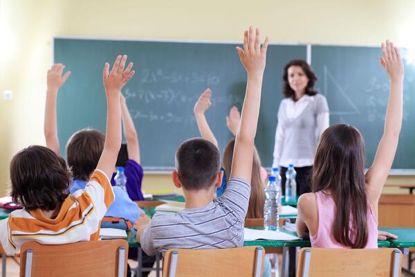 14 Tips Bagaimana Membentuk Karakteristik Kelas Interaktif