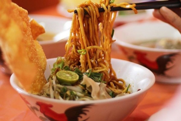 Resep Mie Ayam Yamin Khas Bandung ala Abang-abang