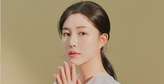 Lee Da In Dinikahi Lee Seung Gi April 2023