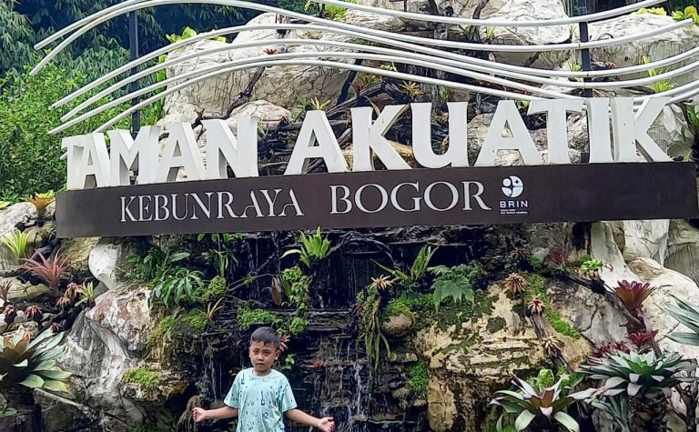 Taman Akuatik di Kebun Raya Bogor: Harga Tiket dan Jam Operasional