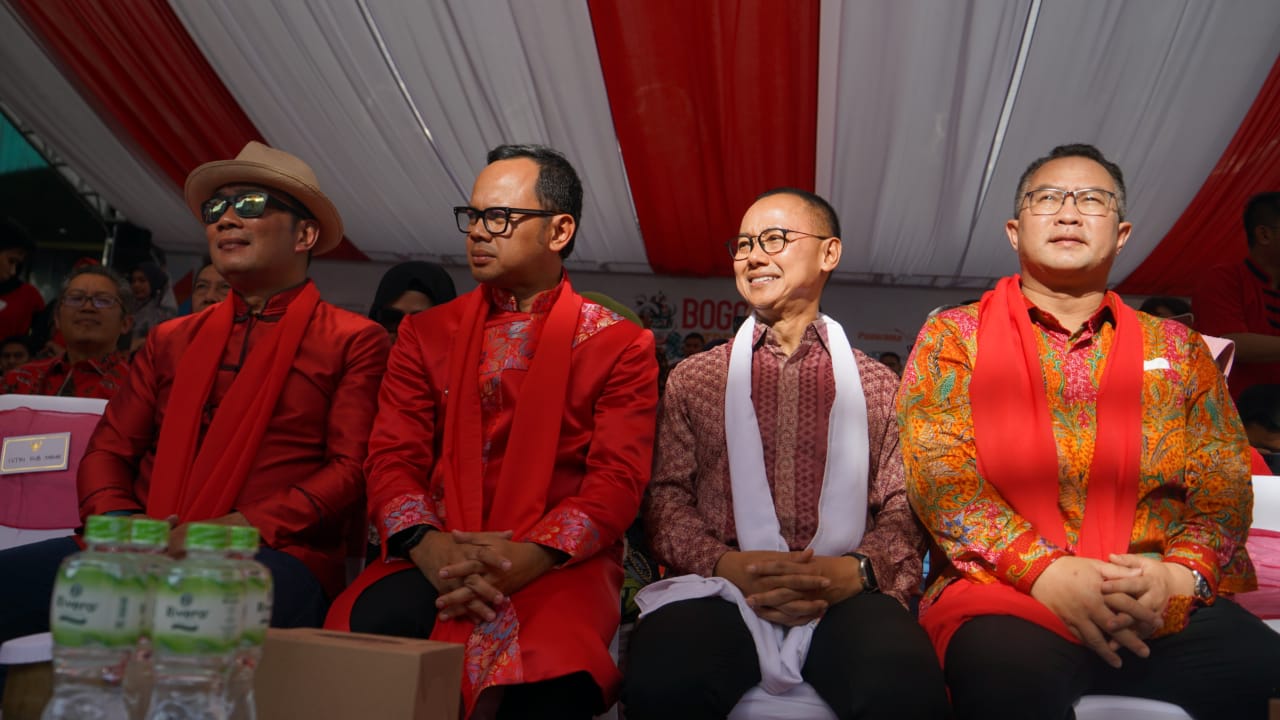 Sekjen PAN Eddy Soeparno yang juga Anggota DPR RI Eddy Soeparno hadir di Bogor Street Festival Cap Go Meh (CGM) , Minggu, 5 Februari 2023.