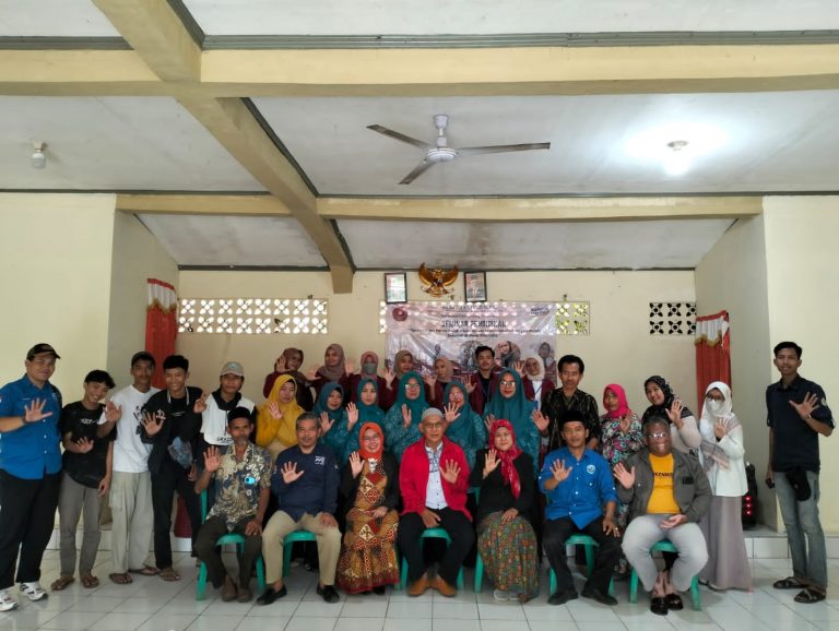 Meminimalisir Angka Putus Sekolah, Kelompok KKN UMBARA Gelar Seminar Pendidikan di Desa Situ Udik