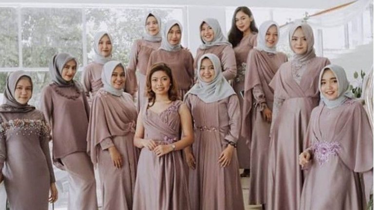 Model Baju Gamis Brokat 2023 Desain Modern dan Mewah, Cek!