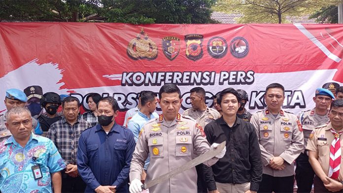 Pelaku Pembacokan Pelajar SMK di Pomad Ditangkap, Pembacok Arya Saputra masih buron