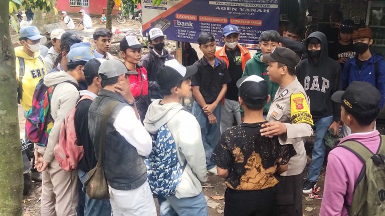 Puluhan Pelajar SMK Bawa Cerulit dan Samurai Diamankan  di  Parung Panjang Bogor