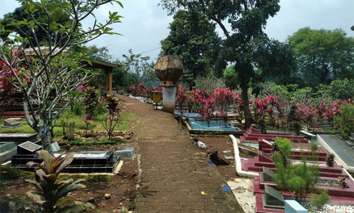 TPU Cilebut Timur, arti mimpi melihat kuburan doa ziarah kubur