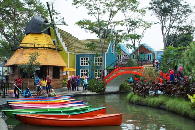 Tempat Wisata Kekinian di Bogor: 7 Lokasi Paling Instagramable