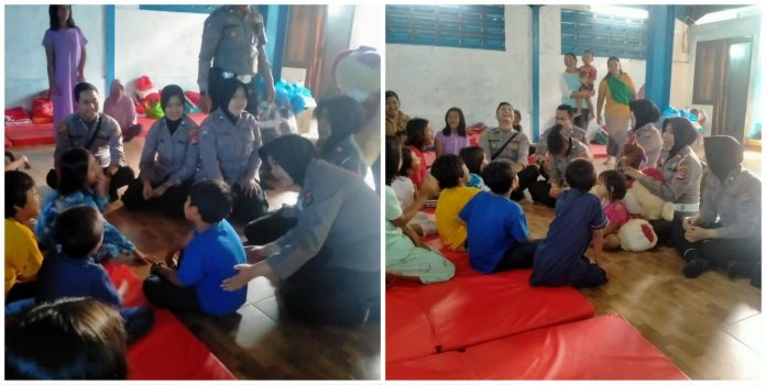 Trauma Healing Polresta Bogor Kota di lokasi longsor Empang