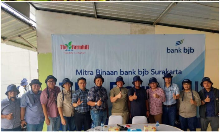 Pejabat Beserta Pegawai bank bjb Sharing Session di Kantor Cabang Semarang dan Intip Budidaya Melon di Farmhill Surakarta