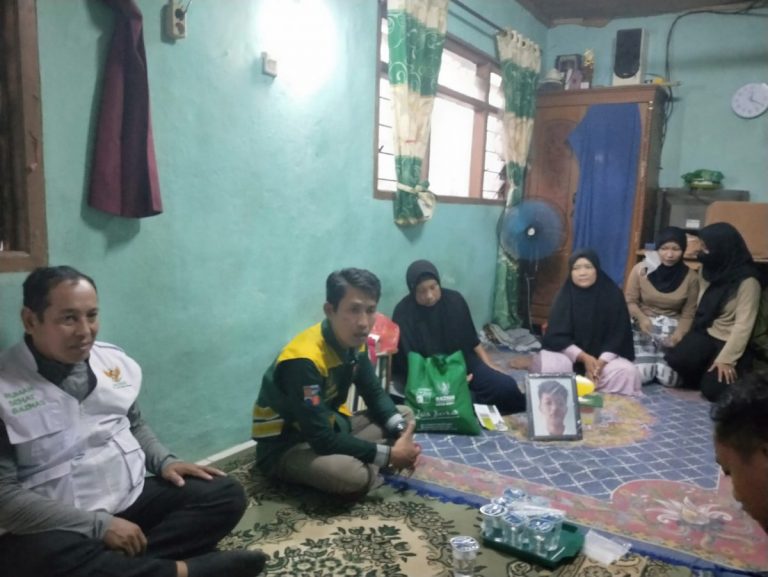 Baznas Kota Bogor Sambangi Kediaman Arya Saputra, Siswa SMK Korban Pembacokan