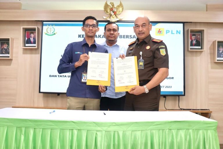 Tangani Masalah Hukum, PLN UP3 Bogor dan Kejari Kabupaten Tandatangani Kesepakatan Bersama