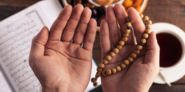 Doa Puasa Hari ke-9 Ramadan, Lengkap dengan Arti dan Terjemahan