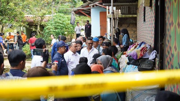 Turun ke Lokasi Bencana Empang, Pimpinan dan Anggota DPRD Kota Bogor Harapkan Relokasi Bisa Segera Dilakukan