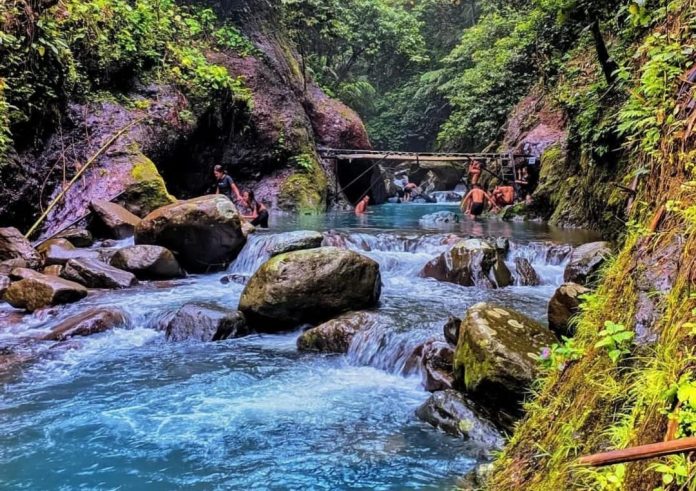 Telaga Biru Cawene