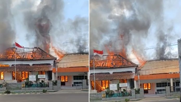 Kebakaran Rumah Sakit Salak Bogor video