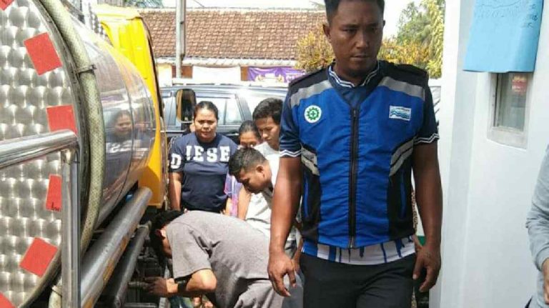 Perumda Tirta Kahuripan Gercep Sediakan Air Bersih untuk Korban Bencana di Leuwisadeng