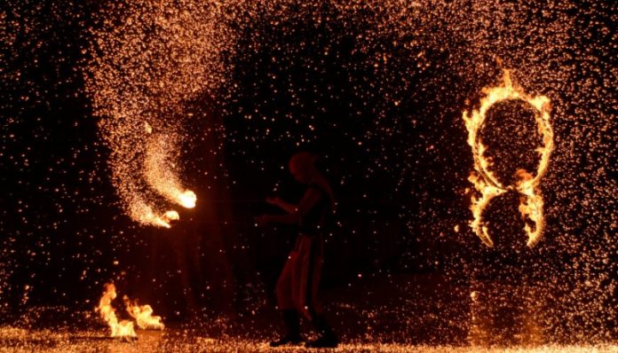 Taman Safari Bogor akan menggelar Safari Malam selama tujuh hari berturut-turut selama Libur Lebaran