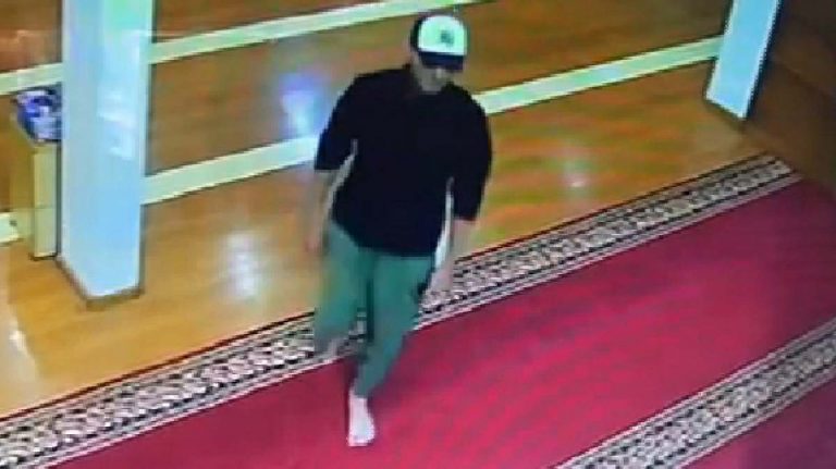 WNA Australia Ludahi Imam Masjid di Bandung Viral!