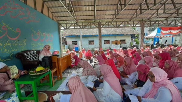 Kegiatan Yayasan Cleopatra
