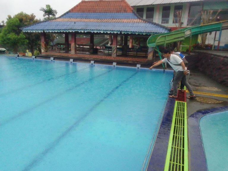 Kronologis Remaja Meninggal Tenggelam di Kolam Renang