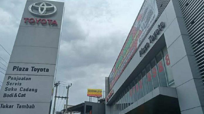Plaza Toyota Citeureup
