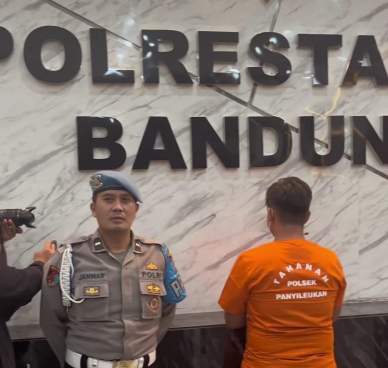 Polsek Panyileukan Amankan Pedagang Viral yang Acungkan Pisau ke Konsumen