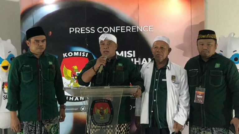 Diiringi Sholawat Daftarkan Caleg, DPC PKB Kabupaten Bogor Optimis Raih 3 Besar